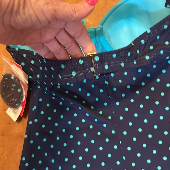 NWT Spanx bathing suit top. Size 6. Teal and navy. - Picture 6 of 8